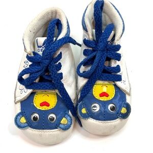 Vintage 90s LA Gear Crib Shoes 3 Leather Bear Goggly Eyes Photoshoot High Top